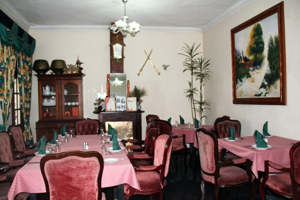 Colling Wood Hotel Nuwara Eliya Extérieur photo